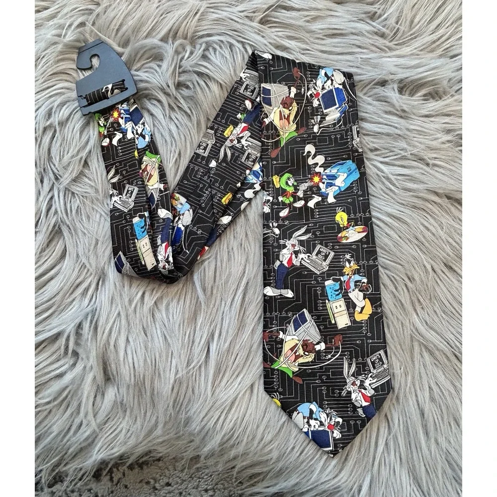VTG Looney Tunes Mania Tie 90's Marvin Martian Taz Bugs Bunny Daffy Duck Office
